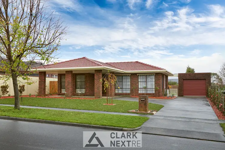 25 Johnson Avenue, Drouin VIC 3818