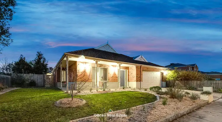 Main view of Homely house listing, 3 Fieldstone Boulevard, Beaconsfield VIC 3807