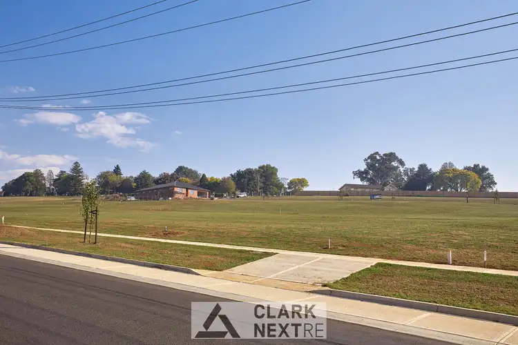 33 Stoddarts Road, Warragul VIC 3820