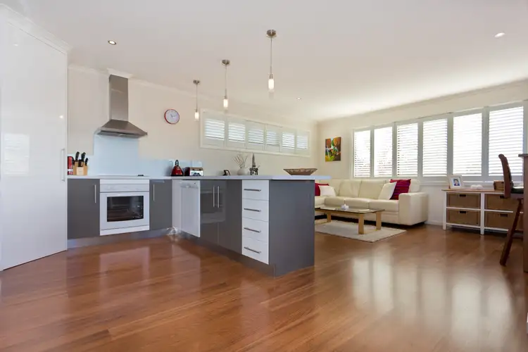 Third view of Homely house listing, 1/138 Shearwater Boulevard, Shearwater TAS 7307