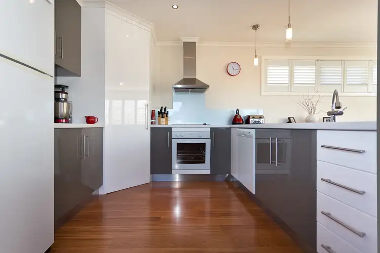 Fourth view of Homely house listing, 1/138 Shearwater Boulevard, Shearwater TAS 7307