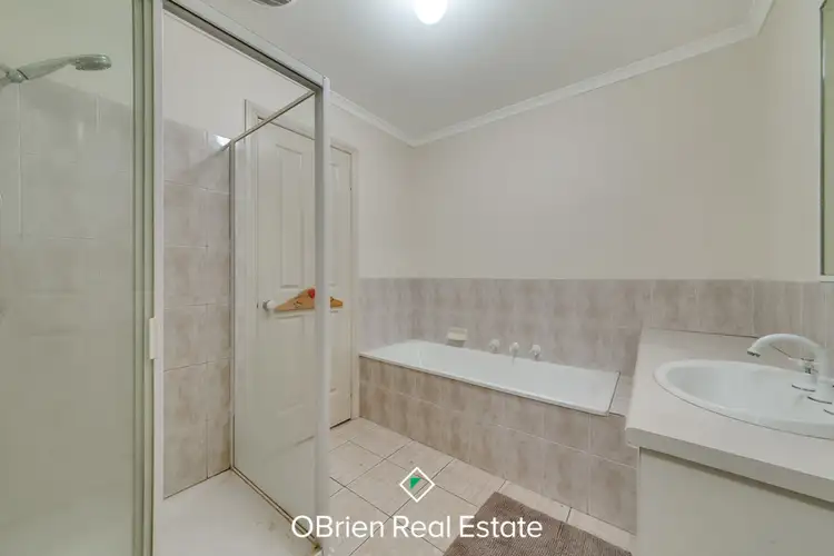 Sixth view of Homely unit listing, 1/11 Reserve Street, Berwick VIC 3806