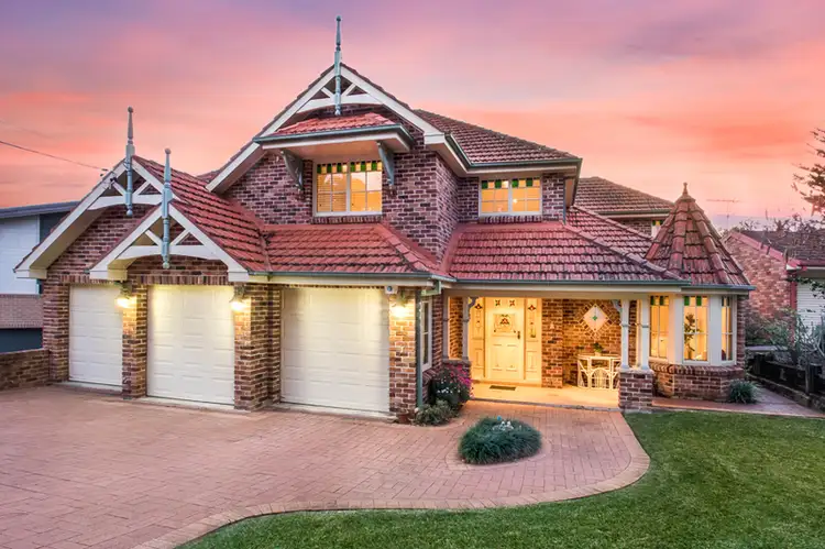 21 Barraran Street, Gymea Bay NSW 2227