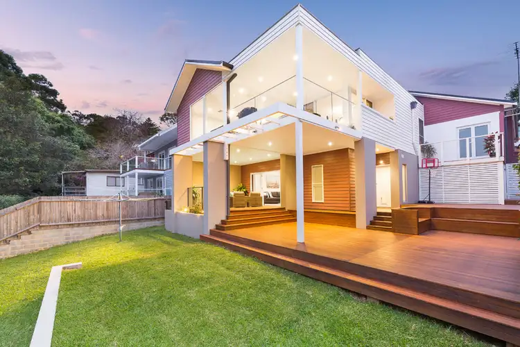17 Wigens Avenue, Como NSW 2226