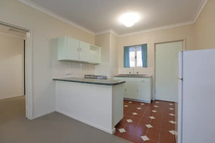 Fifth view of Homely unit listing, 6/1A Hobbs Avenue, Como WA 6152