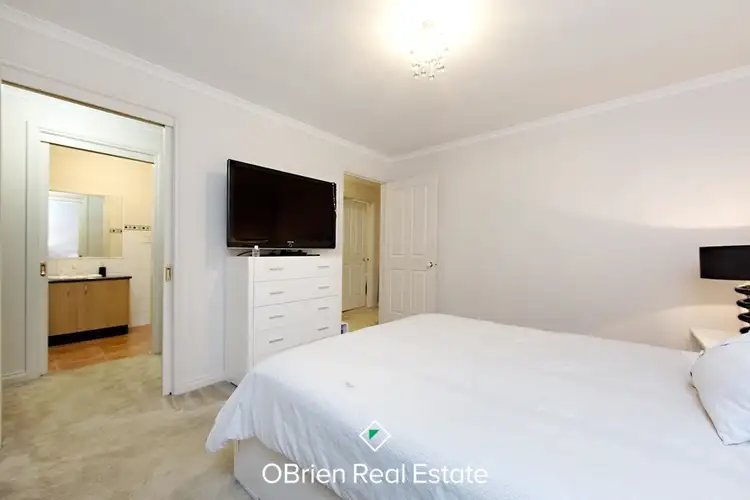 Fourth view of Homely unit listing, 39B Luntar Road, Oakleigh South VIC 3167