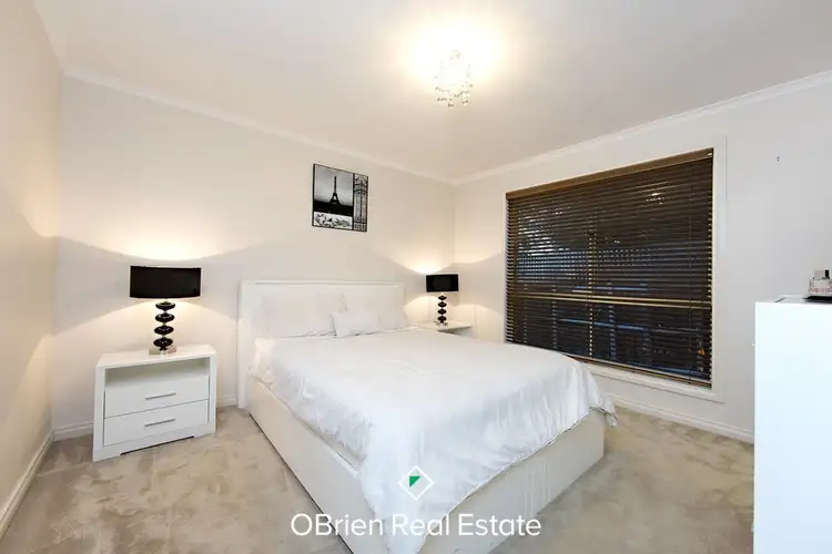 Fifth view of Homely unit listing, 39B Luntar Road, Oakleigh South VIC 3167