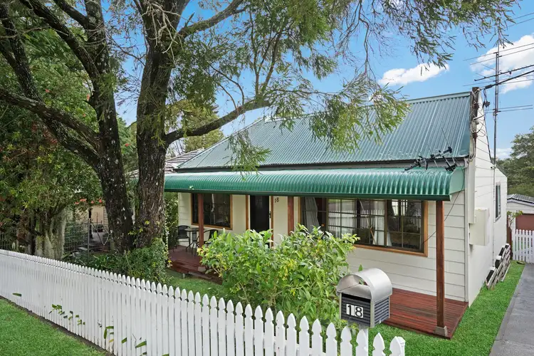 18 Fern Valley Road, Cardiff NSW 2285