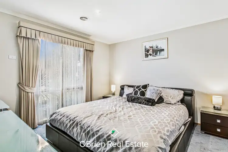 Third view of Homely house listing, 5 Katrina Close, Hallam VIC 3803