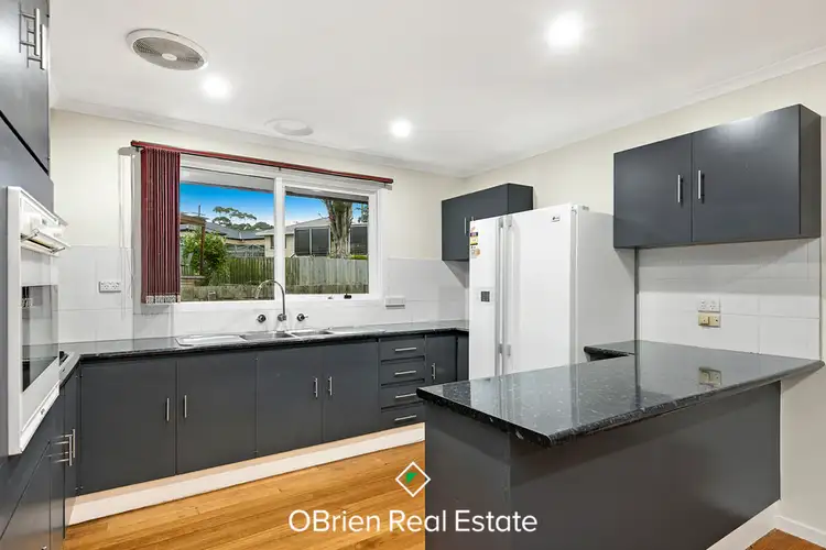 Second view of Homely house listing, 3 Caine Court, Endeavour Hills VIC 3802