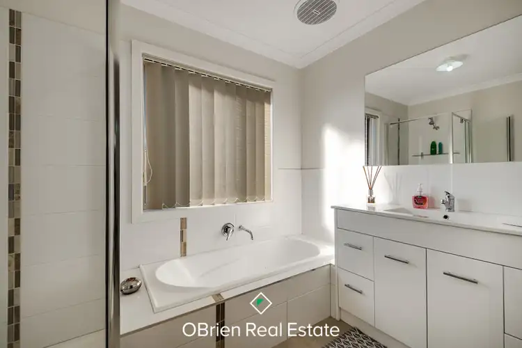 Fifth view of Homely unit listing, 5/284 Pound Road, Hampton Park VIC 3976