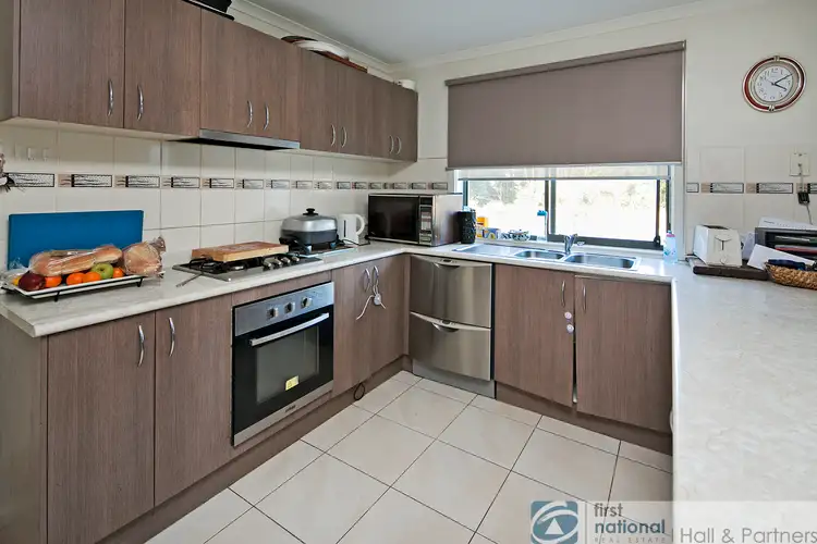 Sixth view of Homely house listing, 4 Kosta Boda Boulevard, Pakenham VIC 3810