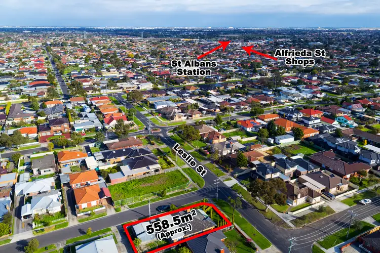 Main view of Homely house listing, 10 Leslie Street, St Albans VIC 3021