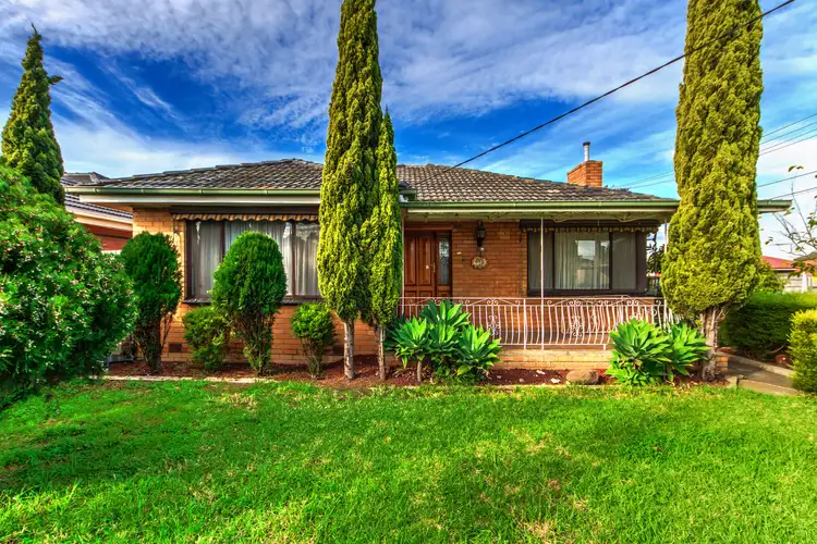 Second view of Homely house listing, 10 Leslie Street, St Albans VIC 3021