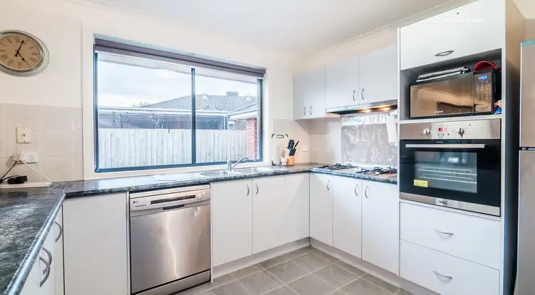 Fifth view of Homely house listing, 4 May Gibbs Crescent, Lynbrook VIC 3975