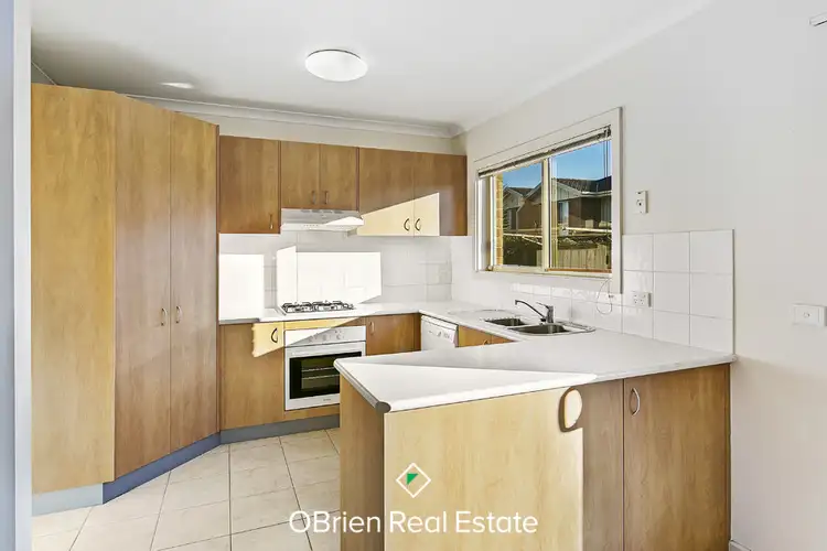 Second view of Homely house listing, 8 Regency Court, Carrum Downs VIC 3201