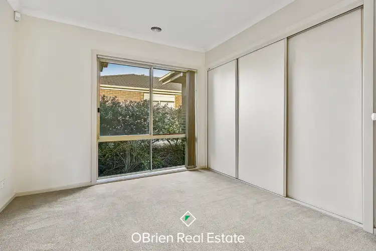 Sixth view of Homely house listing, 8 Regency Court, Carrum Downs VIC 3201