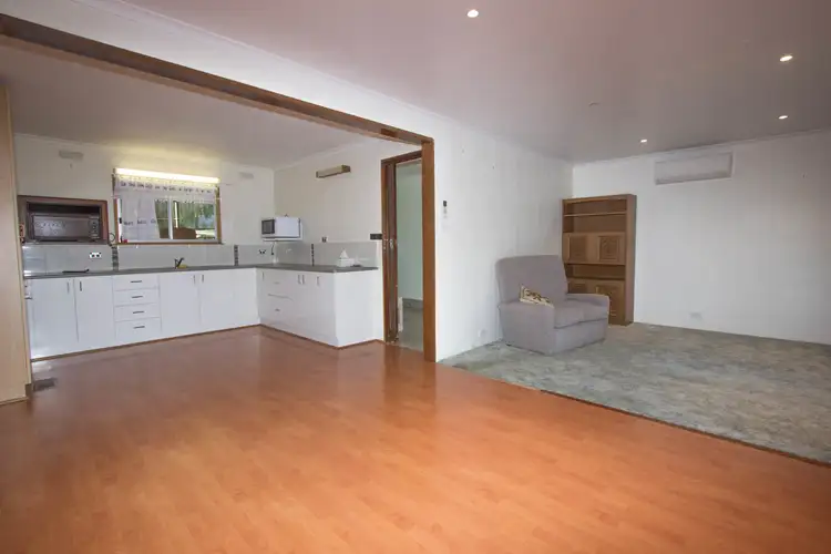 Fifth view of Homely house listing, 73 Melbourne Street, Narrandera NSW 2700