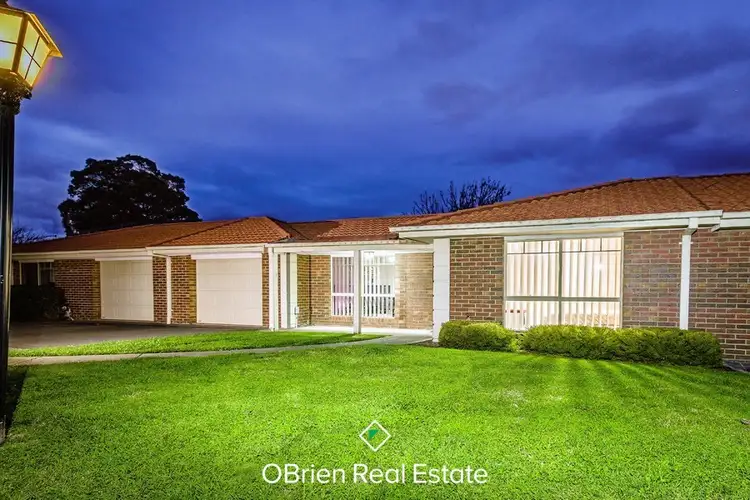 25/4 Paydon Way, Hampton Park VIC 3976