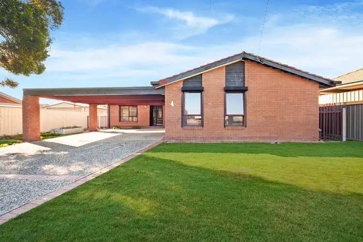 4 Lloyd Street, Wodonga VIC 3690