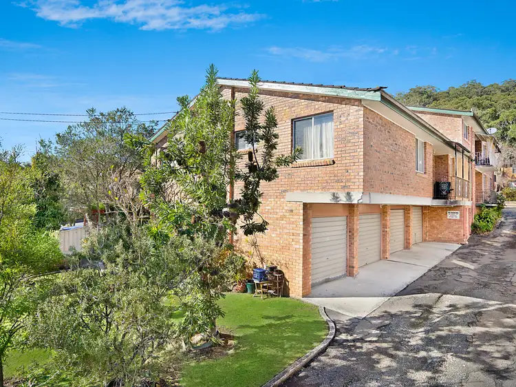 2/7 Sinclair Street, Gosford NSW 2250