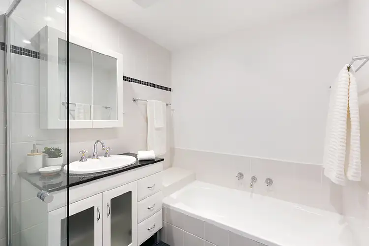 Sixth view of Homely apartment listing, 301/4 Broughton Road, Artarmon NSW 2064