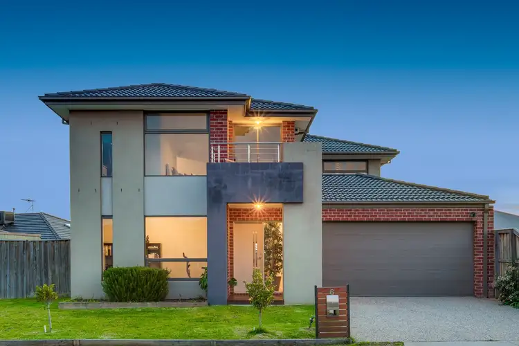 6 Hobart Way, Taylors Hill VIC 3037