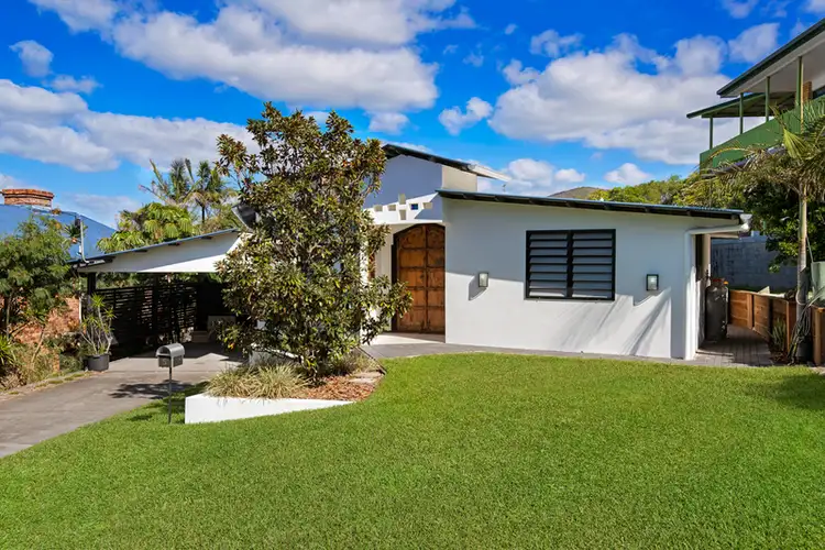 5 Neurum Road, Yaroomba QLD 4573
