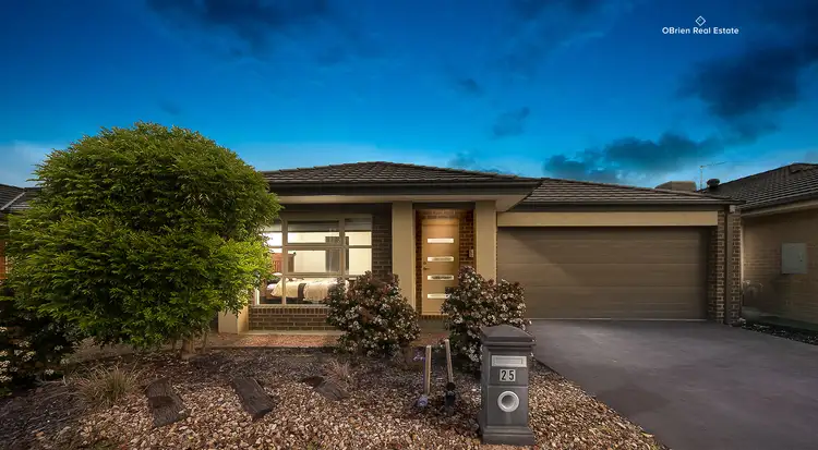 25 Markbeech Crescent, Officer VIC 3809