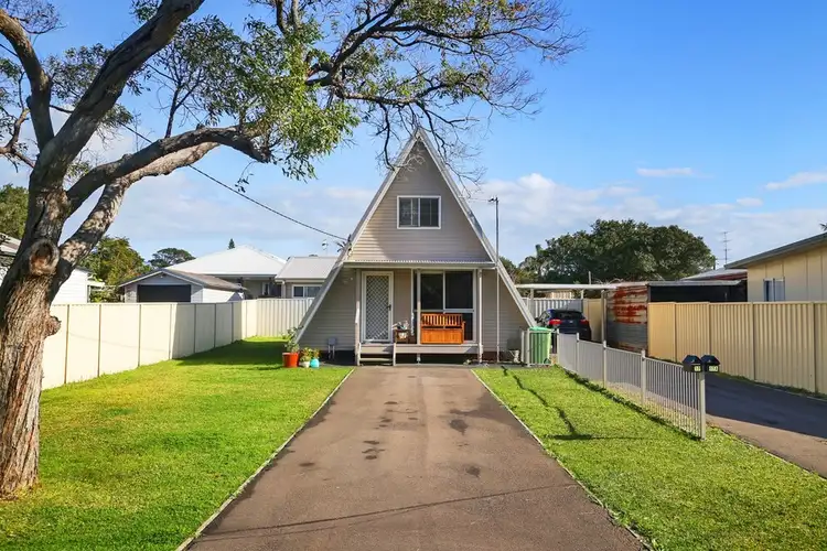 17 Flinders Avenue, Killarney Vale NSW 2261