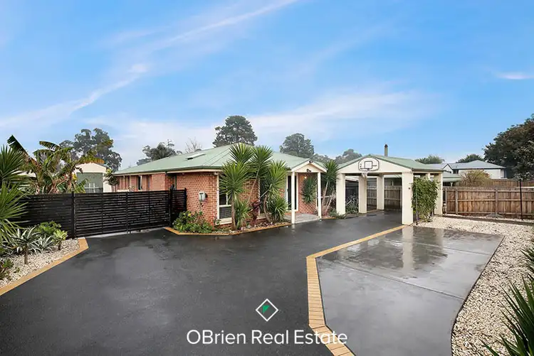 6 Hastings Street, Pearcedale VIC 3912