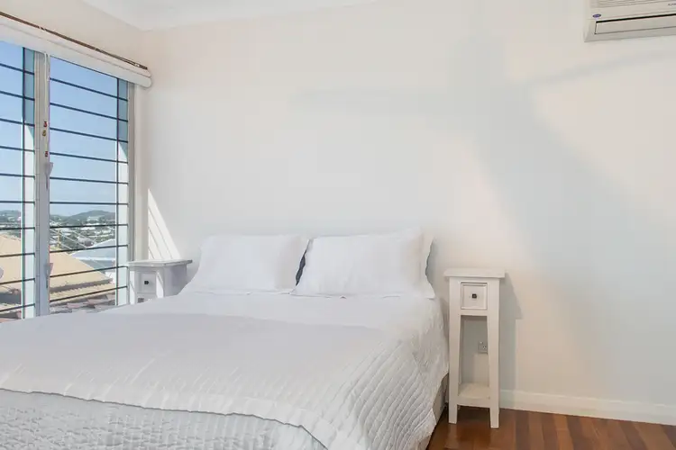 Sixth view of Homely house listing, 4 Ocean Parade, Cooee Bay QLD 4703