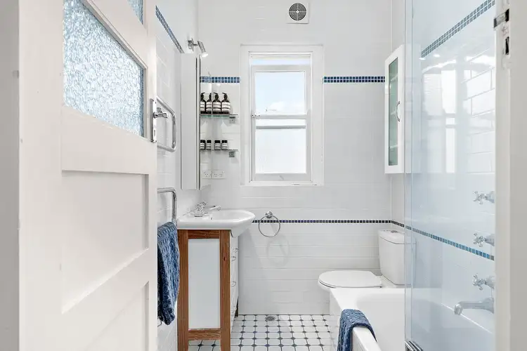 Fifth view of Homely apartment listing, 4/8 Fairlight Crescent, Fairlight NSW 2094