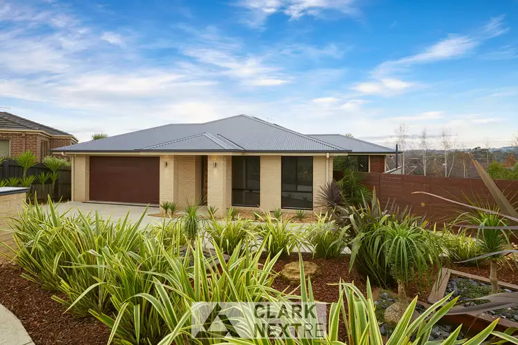 5 Cameron Court, Drouin VIC 3818