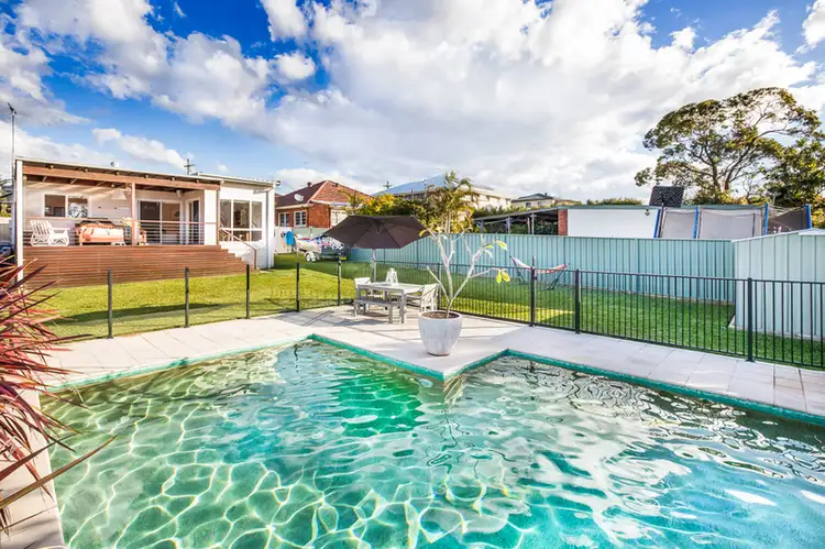 13 Dwyer Street, Gymea NSW 2227