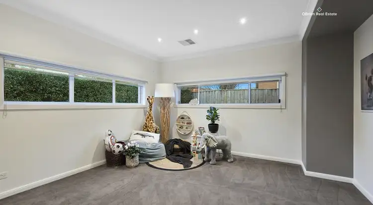 Fifth view of Homely house listing, 21 Misty Close, Berwick VIC 3806