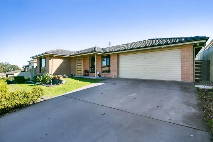 48 Clayton Crescent, Rutherford NSW 2320