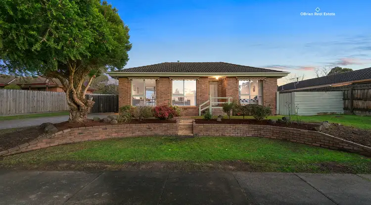 Main view of Homely house listing, 32 Shetland Street, Endeavour Hills VIC 3802