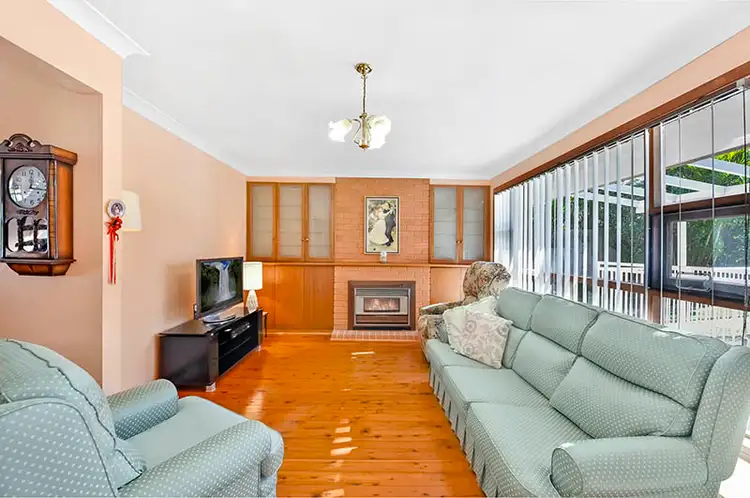 Second view of Homely house listing, 3 Sunlea Place, Allambie Heights NSW 2100