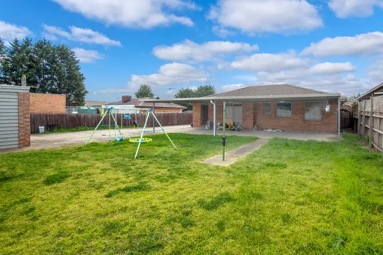 Fifth view of Homely house listing, 19 Papworth Place, Meadow Heights VIC 3048