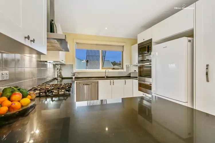 Second view of Homely house listing, 3 Ellaswood Close, Berwick VIC 3806