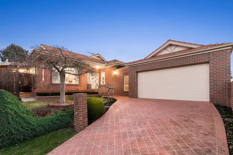 18 Penderel Way, Bulleen VIC 3105