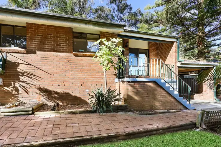 11 Sedgeman Avenue, Menai NSW 2234