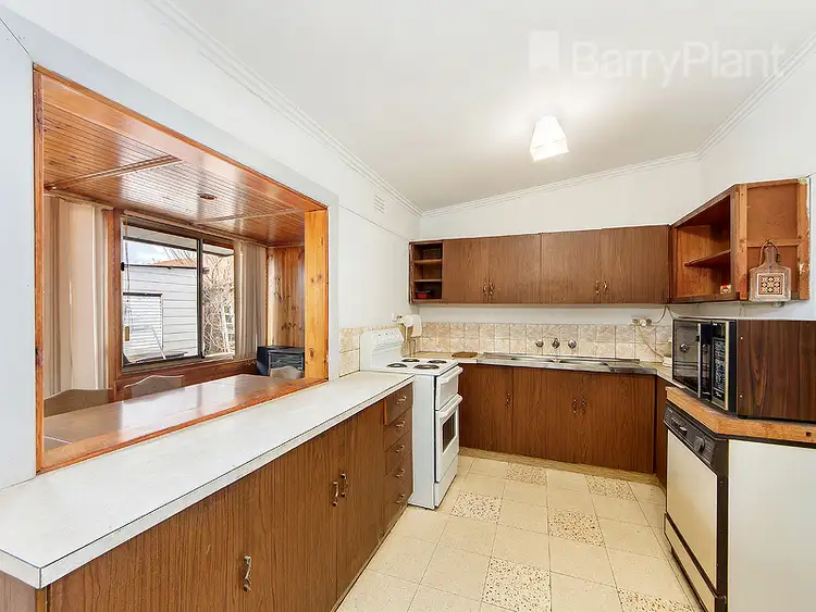 Fourth view of Homely house listing, 20 Manfred Avenue, St Albans VIC 3021