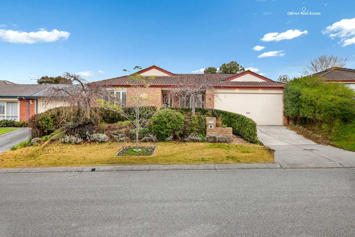 Main view of Homely house listing, 2 Wilmott Close, Berwick VIC 3806