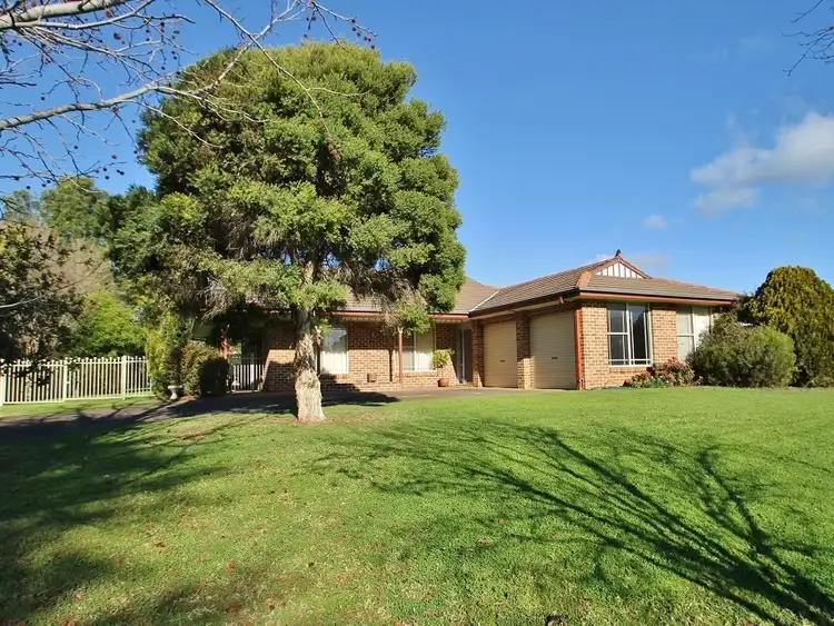 11 Julia Court, Mudgee NSW 2850