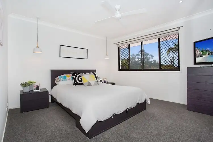 Sixth view of Homely unit listing, 28/2 Karbunya Street, Mermaid Waters QLD 4218