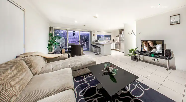Fourth view of Homely unit listing, 1/11 Caron Close, Hallam VIC 3803