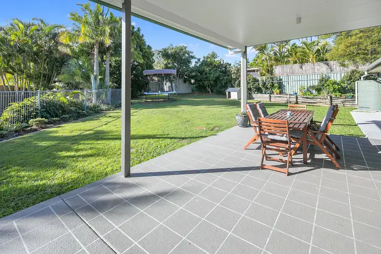 5 Hedlow Court, Carindale QLD 4152