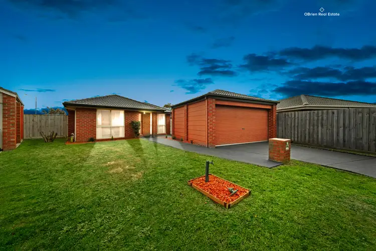 19 Filomena Court, Cranbourne North VIC 3977